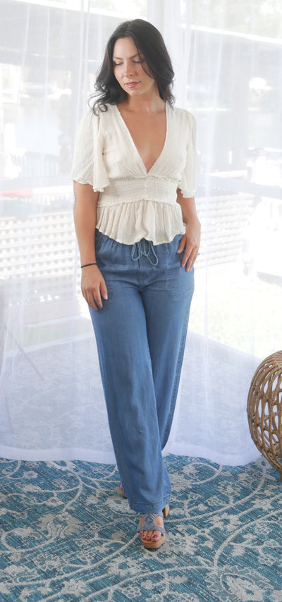 Denim wash trousers